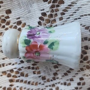 Vintage Handpainted Floral Corked Cinnamon Salt/Pepper Shaker